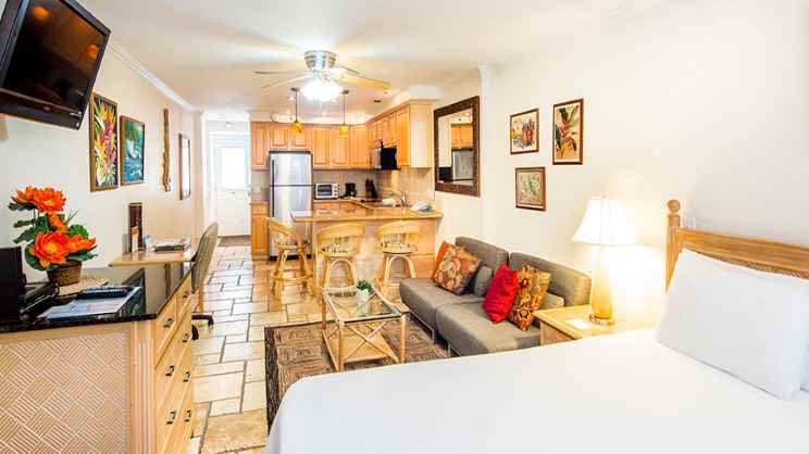  Sundeck Studio with Kitchenette